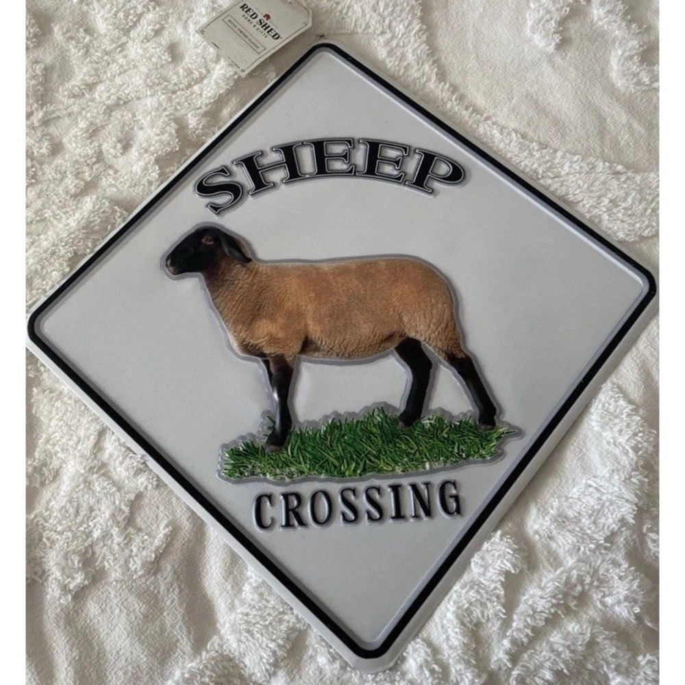 Metal Sheep Crossing Embossed Sign New Farm‎ Decor